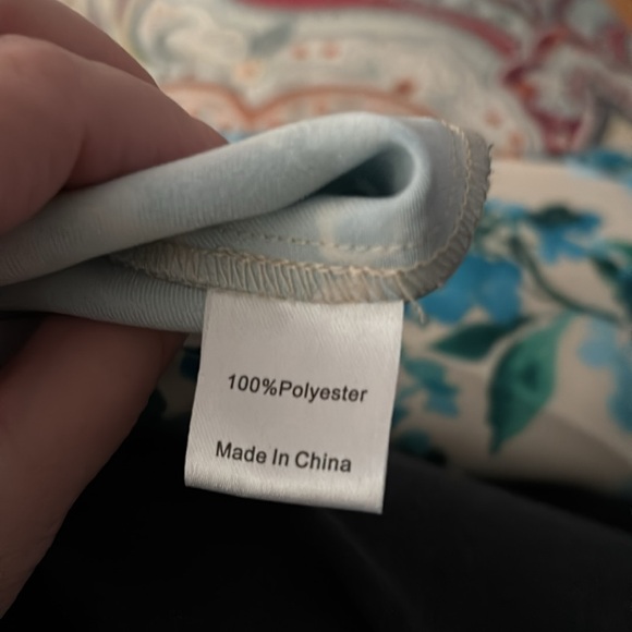 Floral Wide-Leg Pants - Picture 6 of 6